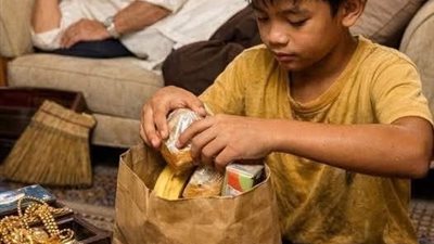 الملياردير والطفل الفقير
