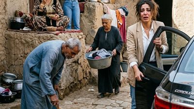  صدمة العمر لمنى السيد 
